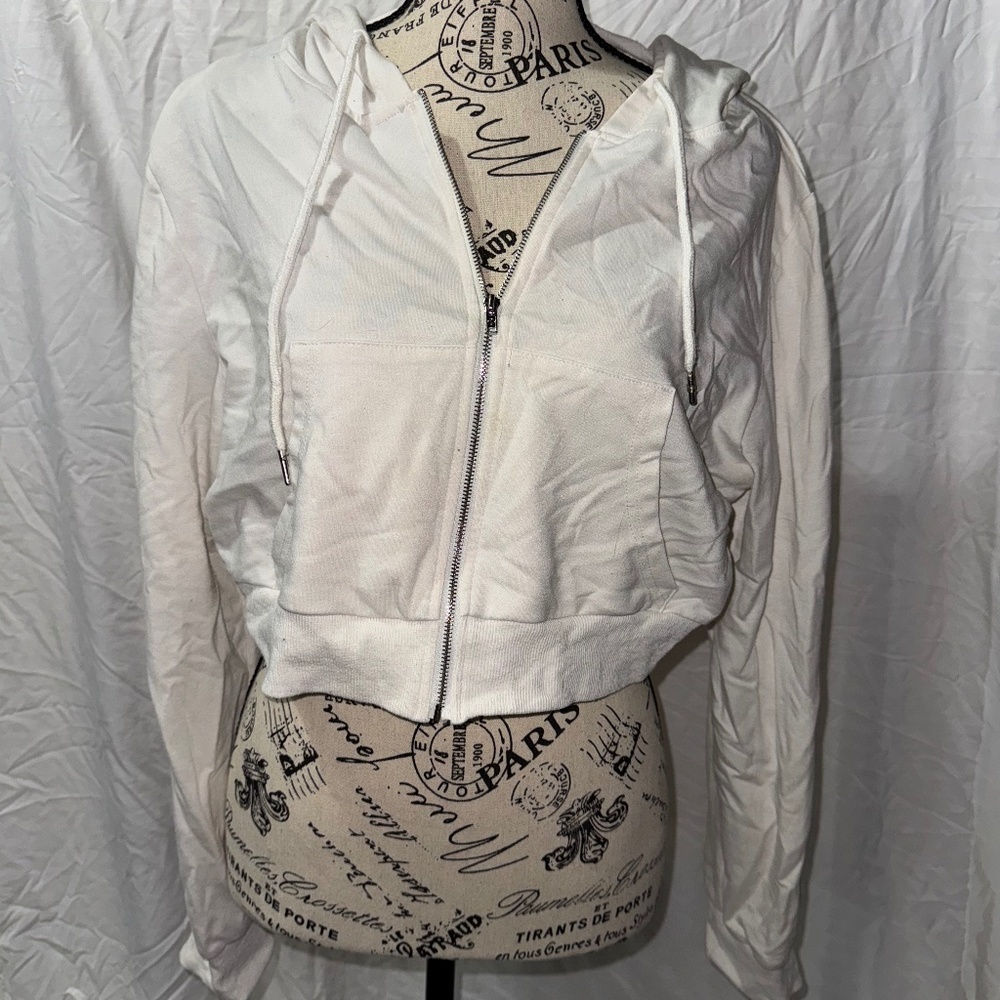 Cropped hoodie